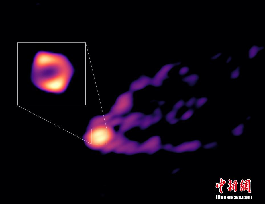 Imej lohong hitam M87 yang diperhatikan pada panjang gelombang 3.5 milimeter. (foto: Balai Cerap Astronomi Shanghai CAS)